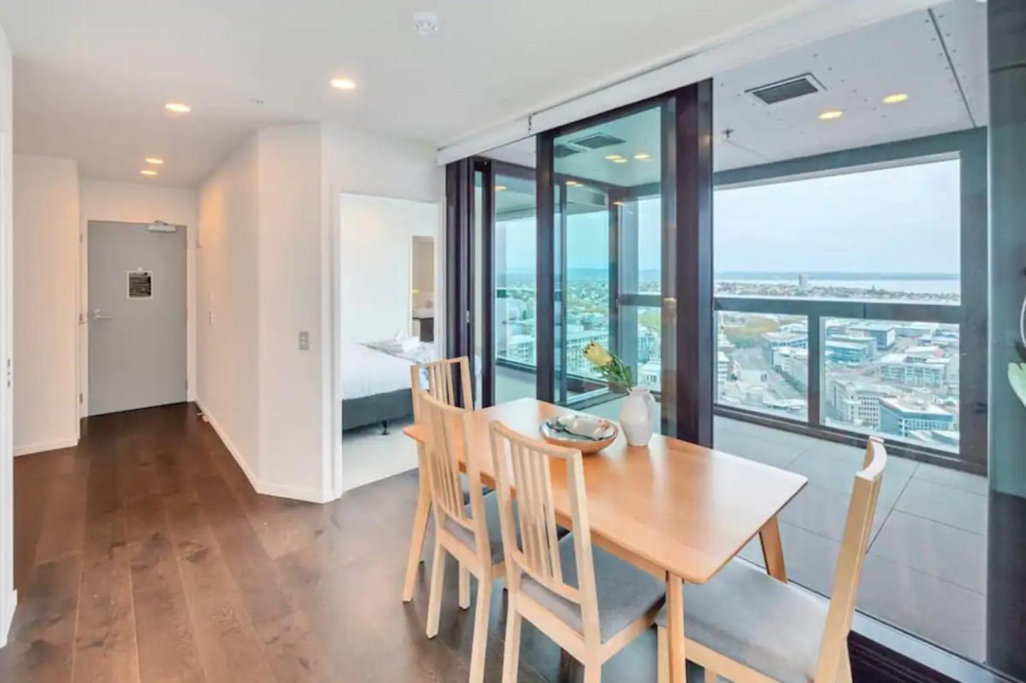 Gorgeous Seaview 2 Bedroom Apartment In Auckland Cbd Exterior photo